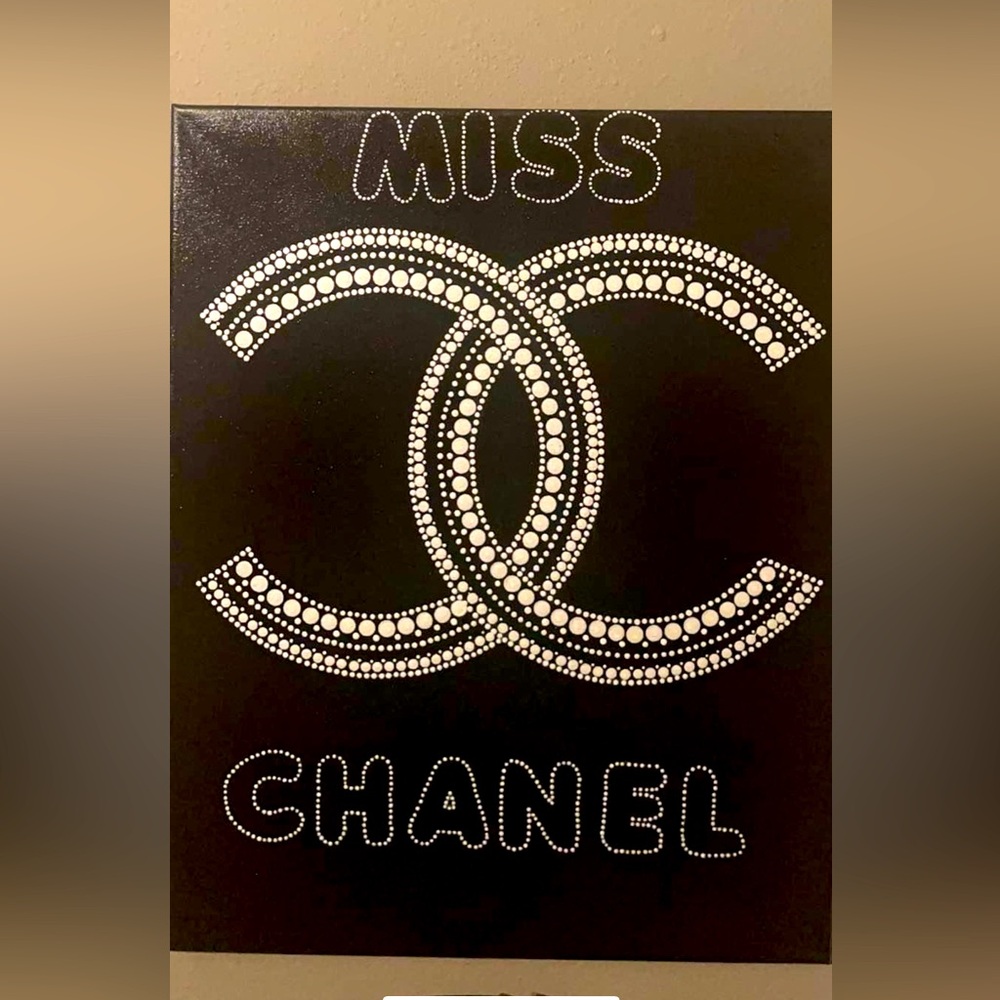 Chanel Logo Dotting Artwork - 20x16